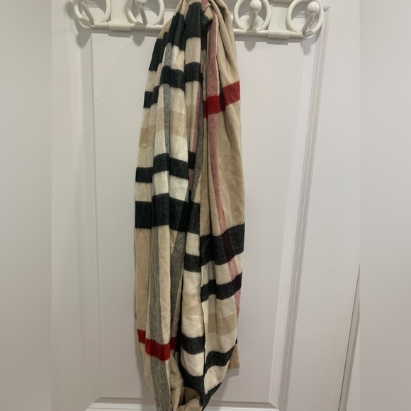 Beige plaid Fraas infinity scarf. - Picture 9 of 9